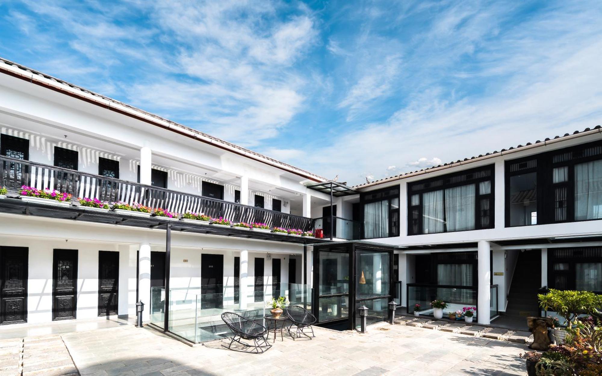 Lijiang Gemmer Hotel Exterior foto